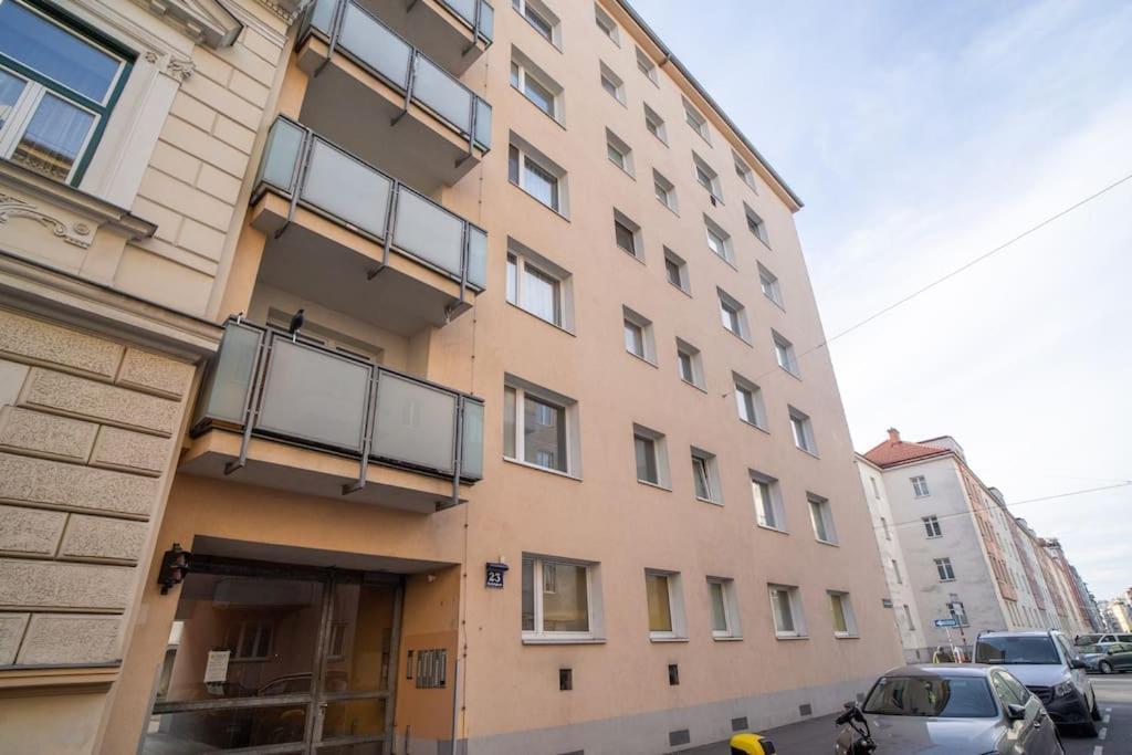 Next To City Center Cozy Apartment Vienna Exterior photo